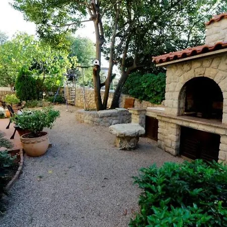 Guest house Mira Porat (Krk)